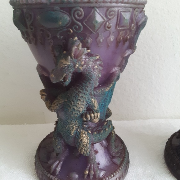 Sculptured 3D Dragon Chalice Wax Candle Purple New - Picture 7 of 8